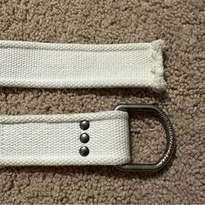 Island Company White Canvas D-Ring Belt Medium